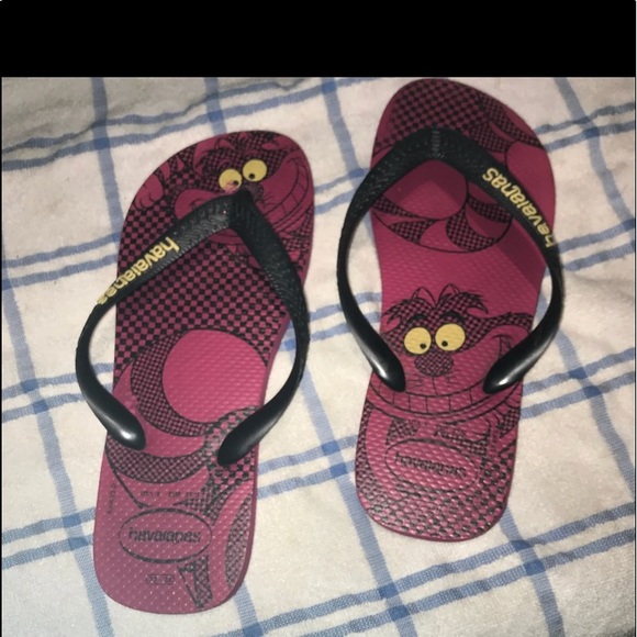havaianas alice in wonderland